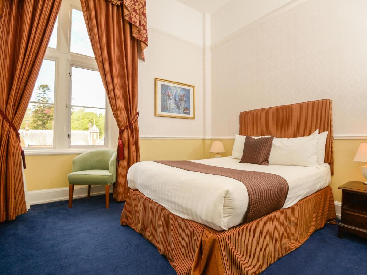 Lynford Hall Hotel Mundford Exteriör bild